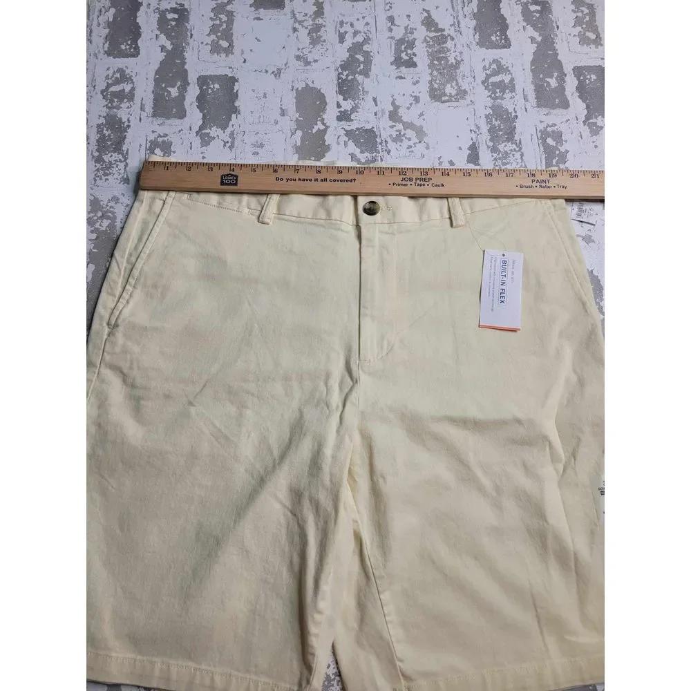 3390 NWT‎ Old Navy Ultimate Slim Built In Flex Men's Shorts 38 New Pale Yellow
